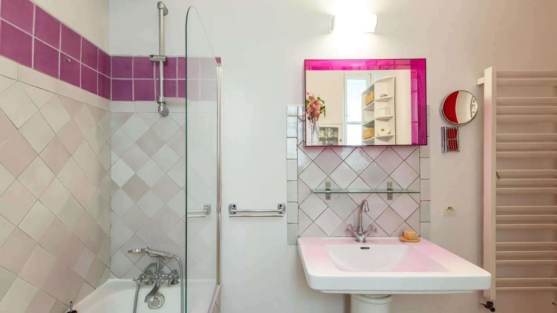 Geranimus Enghien Apartment Paris