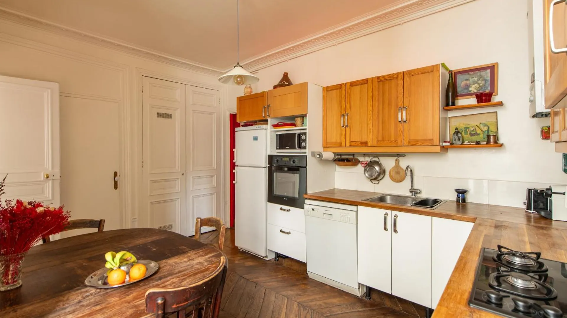 Geranimus Enghien Apartment Paris